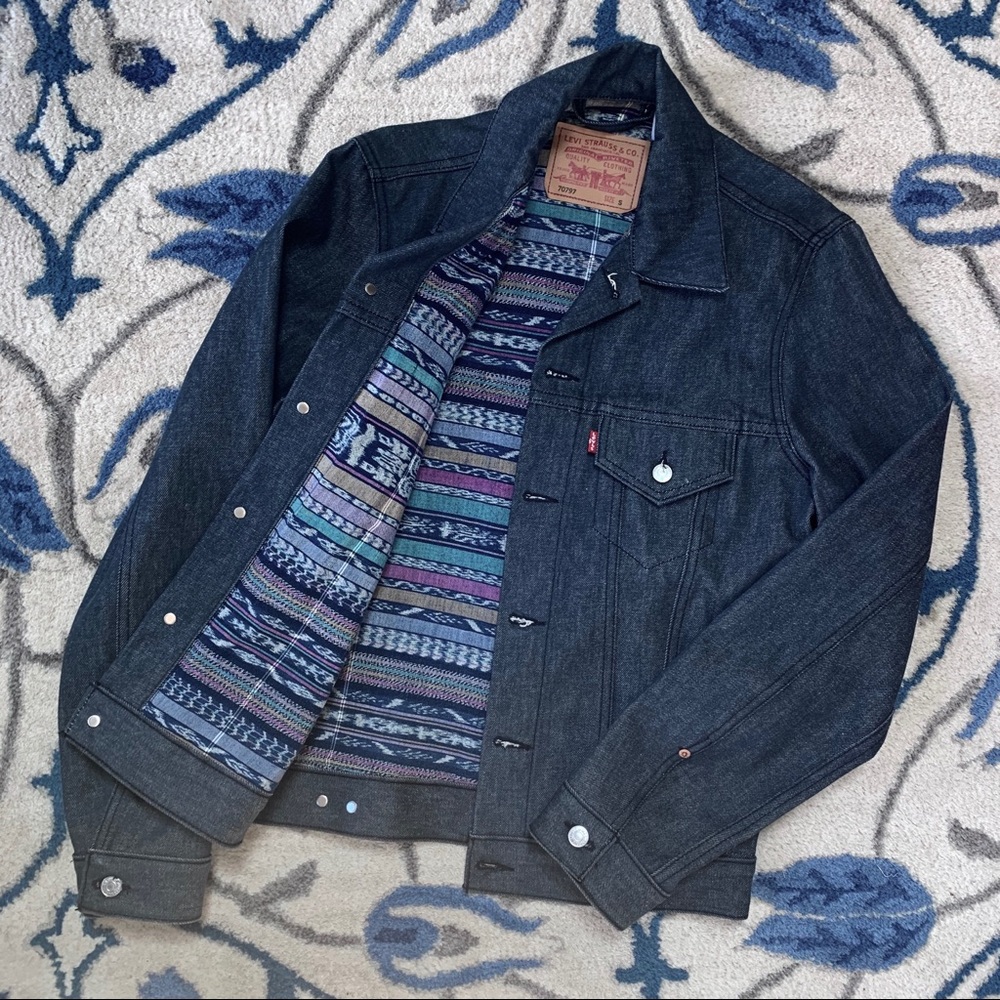 Levi’s Trucker jacket with Aztec lining